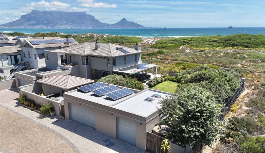 4 Bedroom Property for Sale in Sunset Beach Western Cape